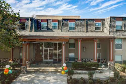 S Bed University Court 14