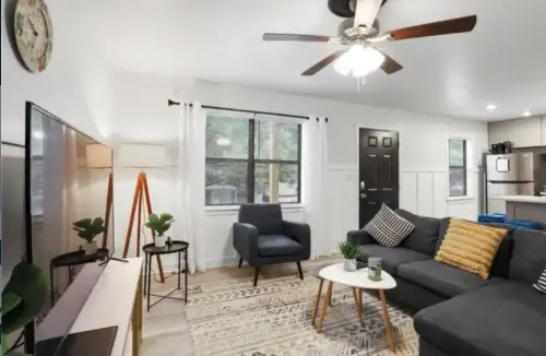 2024-12/GEORGIA-TECH-Apartment-Building-15776163.webp