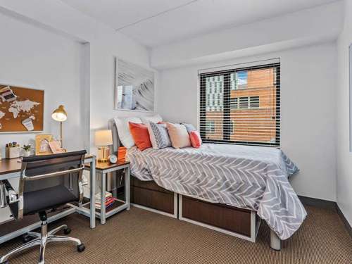 S Bed Chestnut Square 17