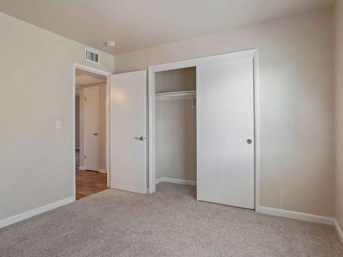 S Bed Parkside Apartments 63