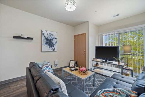 S Bed Park at 1824 Student Apartments 21