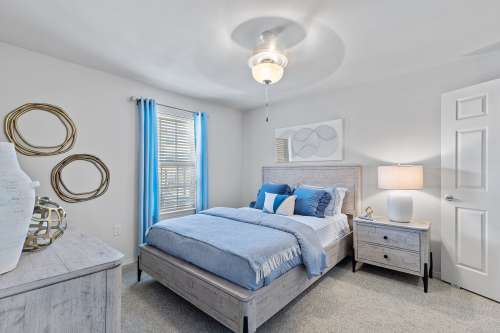 S Bed Tuscany Ranch Apartments 57