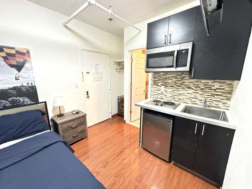 Studio Central Park Apartments - Furnished studio rentals 14