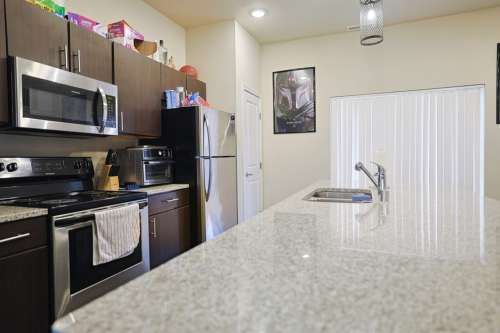 S Bed Yugo Pullman Hills 21