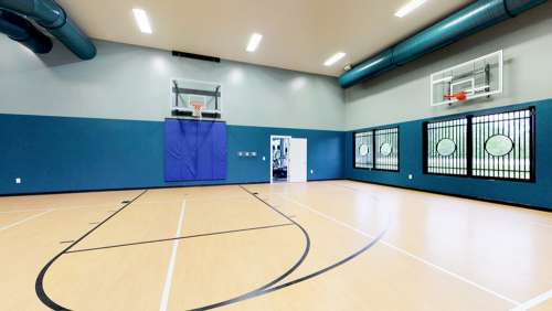 S Bed Canvas Townhomes Allendale 36