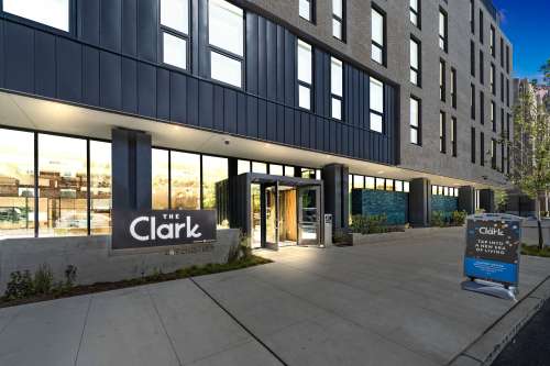 S Bed The Clark 40