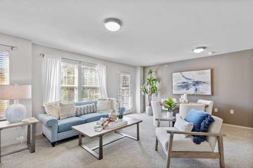 S Bed Tuscany Ranch Apartments 56