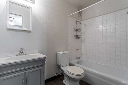 S Bed Iconic Village 7