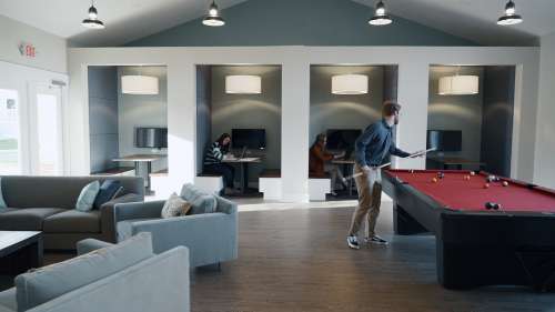 S Bed Canvas Townhomes Allendale 45