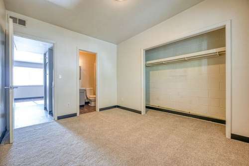 S Bed Iconic Village 10