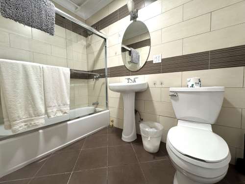 Studio Central Park Apartments - Furnished studio rentals 9