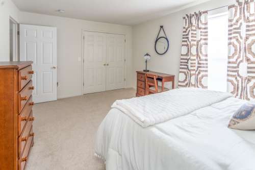 S Bed Canvas Townhomes Allendale 20