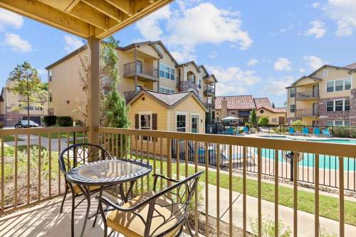 S Bed Tuscany Ranch Apartments 60