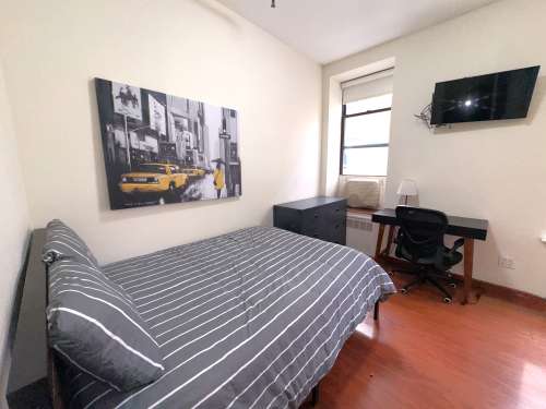 Studio Central Park Apartments - Furnished studio rentals 4