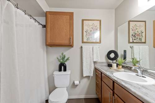 S Bed Tuscany Ranch Apartments 37