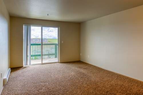 S Bed Pine Ridge Apartments 18