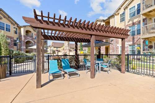 S Bed Tuscany Ranch Apartments 38