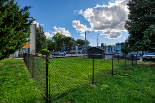 S Bed Iconic Village 8