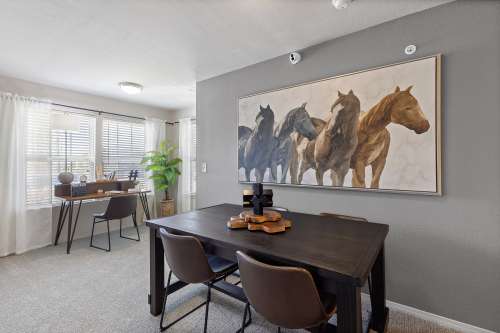 S Bed Tuscany Ranch Apartments 47