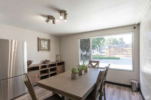 S Bed Iconic Village 0