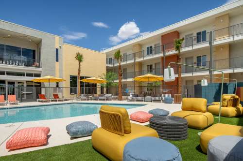 S Bed Cabana Southern Apartments 42