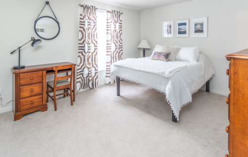 S Bed Canvas Townhomes Allendale 19