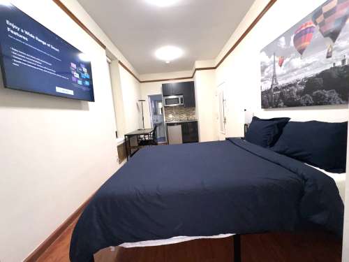 Studio Central Park Apartments - Furnished studio rentals 5