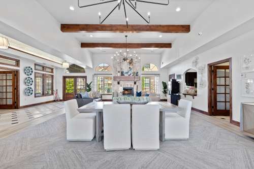 S Bed Tuscany Ranch Apartments 51
