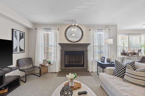S Bed Tuscany Ranch Apartments 29
