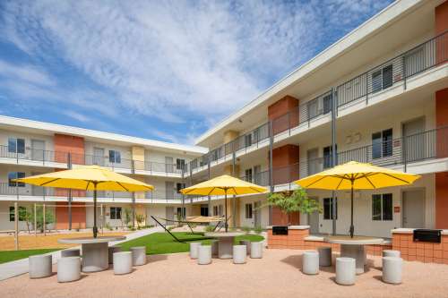 S Bed Cabana Southern Apartments 31
