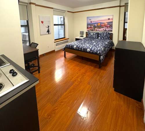 Studio Central Park Apartments - Furnished studio rentals 19