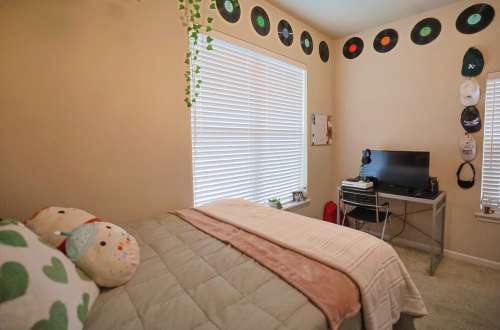 S Bed Yugo Pullman Hills 24