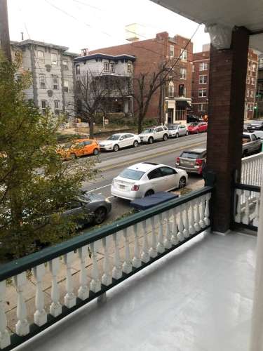 Spacious 3 bed + 2 bath Apt with Porches 2