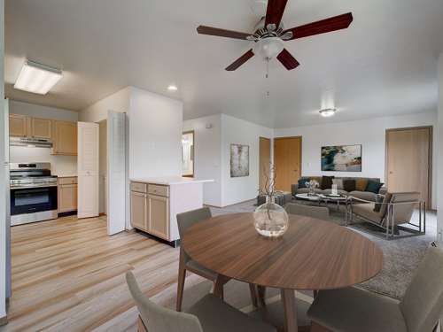 S Bed Mountain View Apartments Homes 3