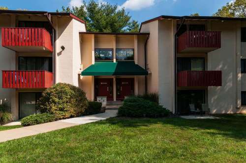 metropolitan-east-goshen-exterior2