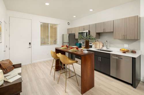 S Bed Cabana Southern Apartments 69