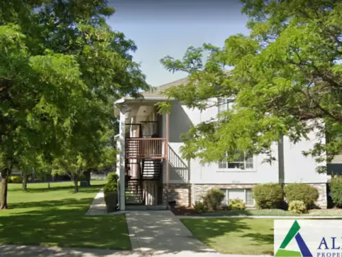 2025-04/UVU-Apartment-Building-15875930.webp