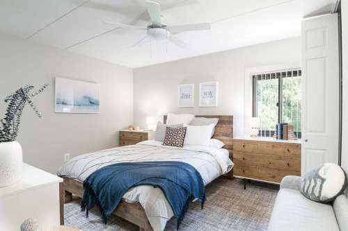 metropolitan-east-goshen-bedroom1