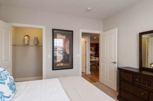 metropolitan-east-goshen-estates-bedroom2