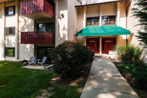 metropolitan-east-goshen-exterior6