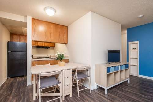 S Bed University Court 62