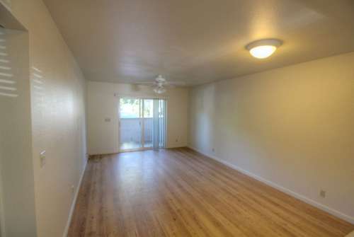S Bed Stonegate Village Apartments 149