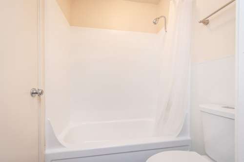 S Bed University Court 66