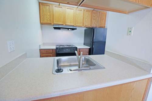 S Bed University Court 19