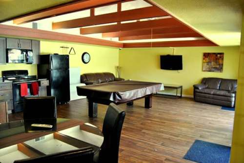 S Bed Stonegate Village Apartments 65