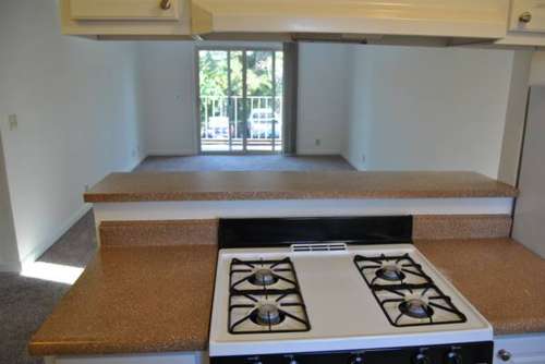 S Bed Stonegate Village Apartments 137