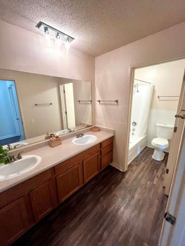 S Bed University Court 51