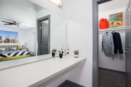 S Bed Uptown Fullerton 6