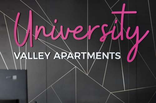 S Bed University Valley Apartments 6