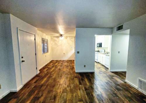 S Bed Stonegate Village Apartments 1